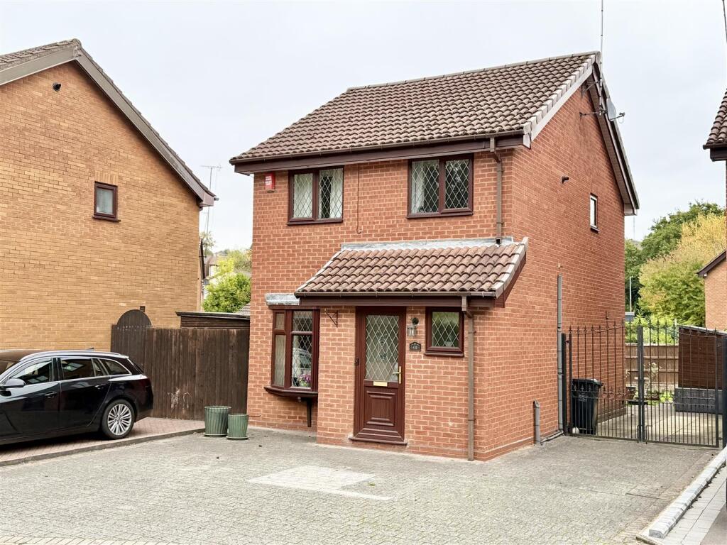 Main image of property: Linnet Close, Halesowen