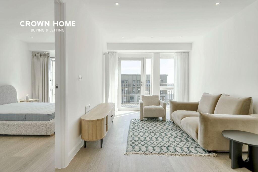 Main image of property: Ellipse House, Royal Eden Dock, E16