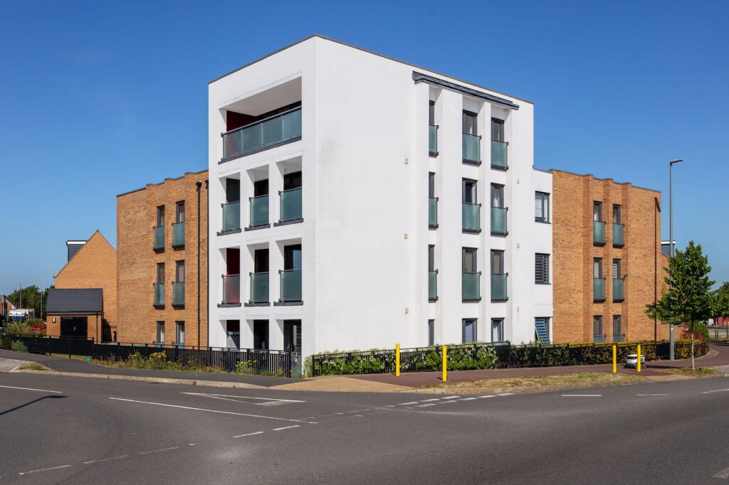 Main image of property: Newport Road,Brooklands,Milton Keynes,MK10 7HH