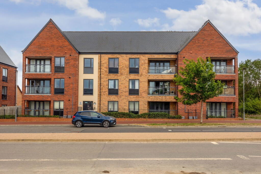 Main image of property: Barrosa Way, Whitehouse, Milton Keynes, MK8 1BU
