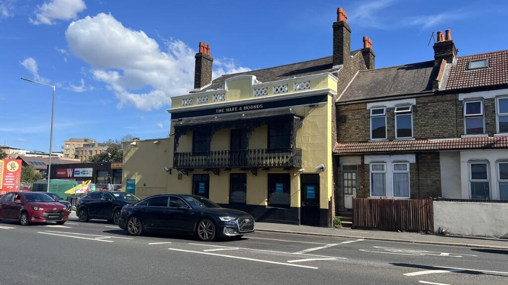 Main image of property: Purley Way, London, CR0