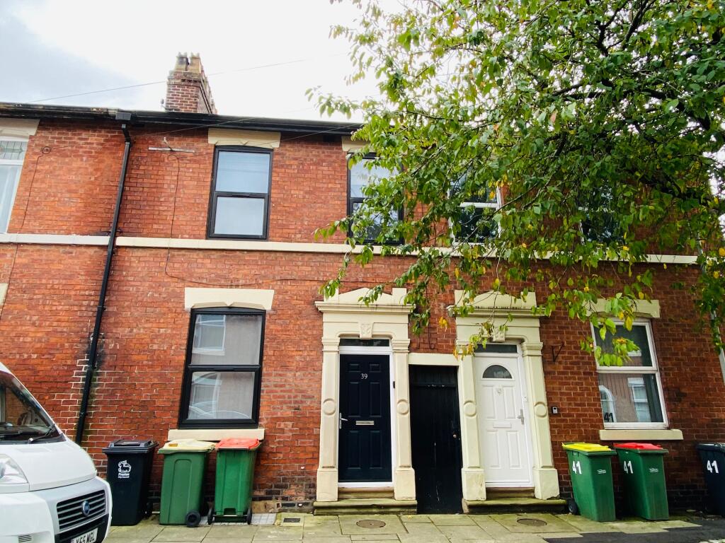 Main image of property: Wellington Street, Preston, PR1 8TQ