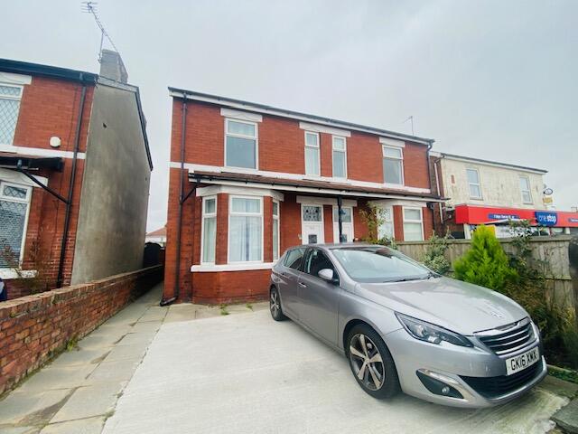 Main image of property: 96 Rufford Road, Crossens, Southport, PR9 8LP