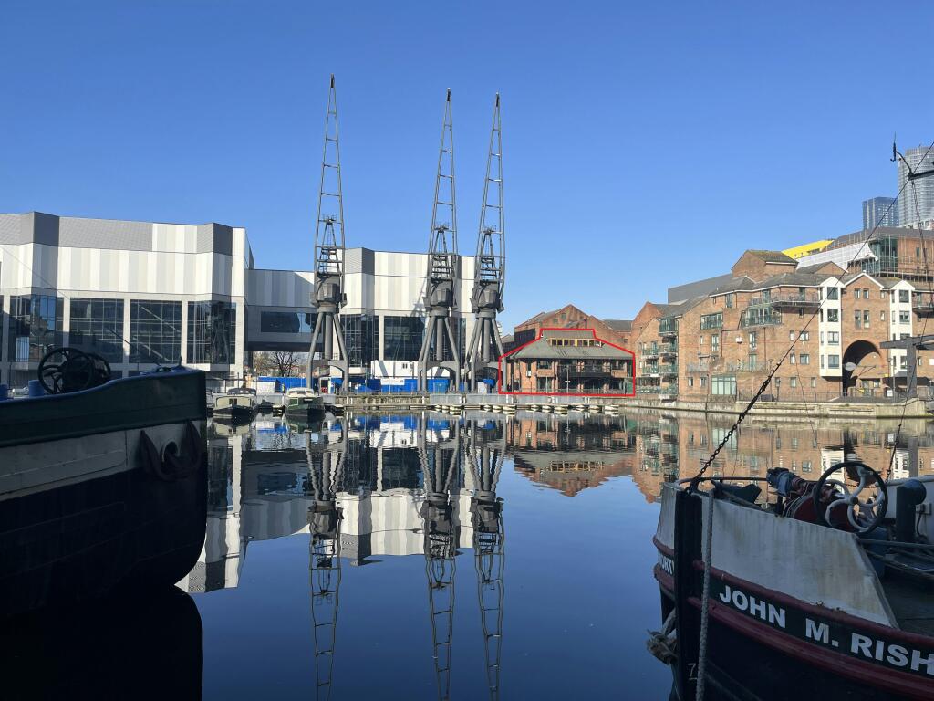 IMG_7245 outline.jpg