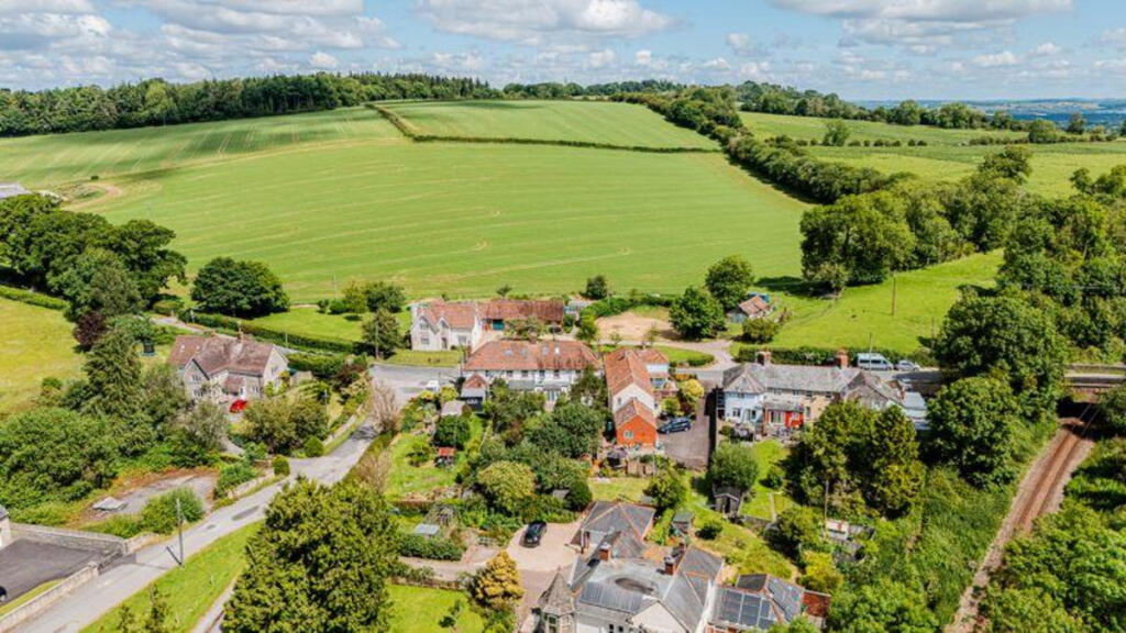 Main image of property: Holywell Cottages, Dorchester, DT2