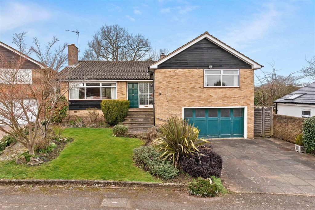 Main image of property: High Ridge, Cuffley, Potters Bar