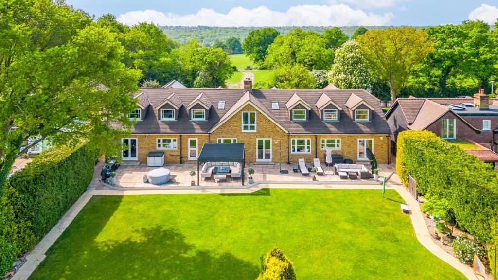 Main image of property: New Park Road, Newgate Street, Hertford