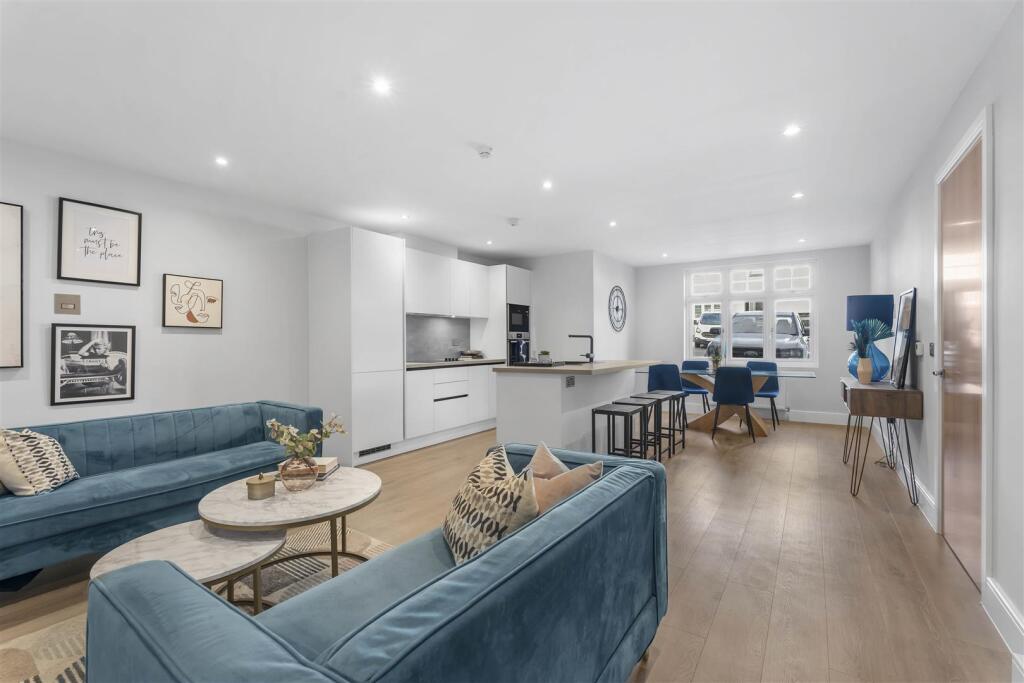 Main image of property: Tolmers Gardens, Cuffley, Potters Bar