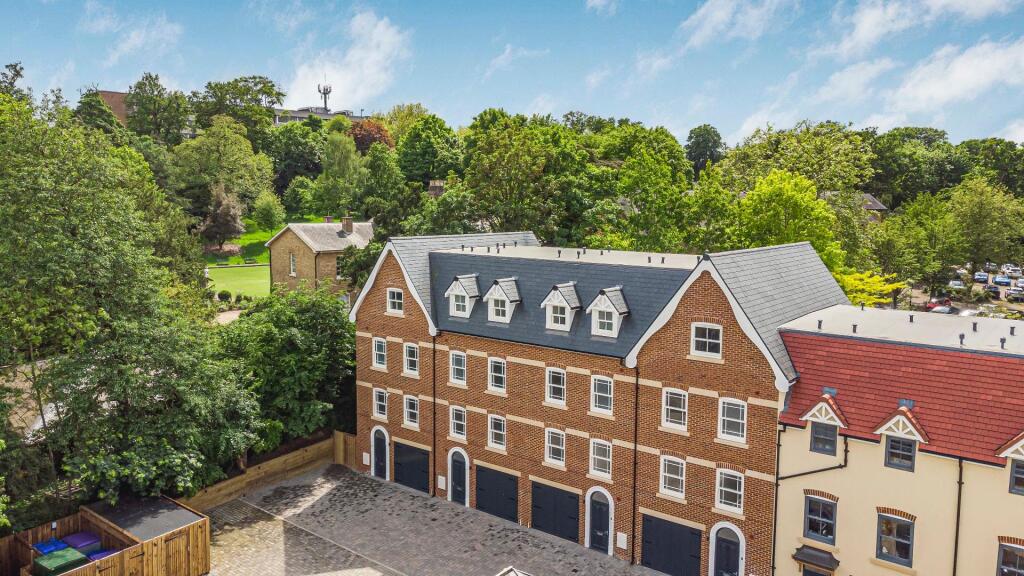 Main image of property: Kinsman Mews, Hertford