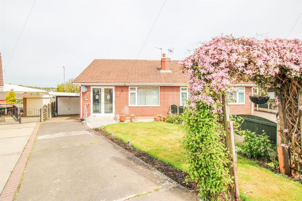 Main image of property: Bedford Court, Featherstone, Pontefract