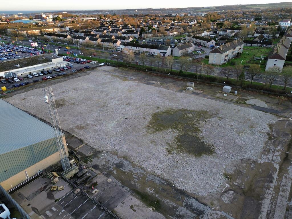Main image of property: 16 Lang Stracht, Aberdeen, AB15 6TU