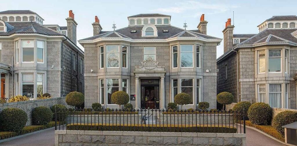 Main image of property: 62 Queen's Road, Aberdeen, Scotland, AB15 4YE