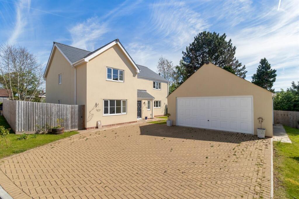 Main image of property: 5 The Paddocks, Whitchurch, Ross-on-wye, Herefordshire, HR9
