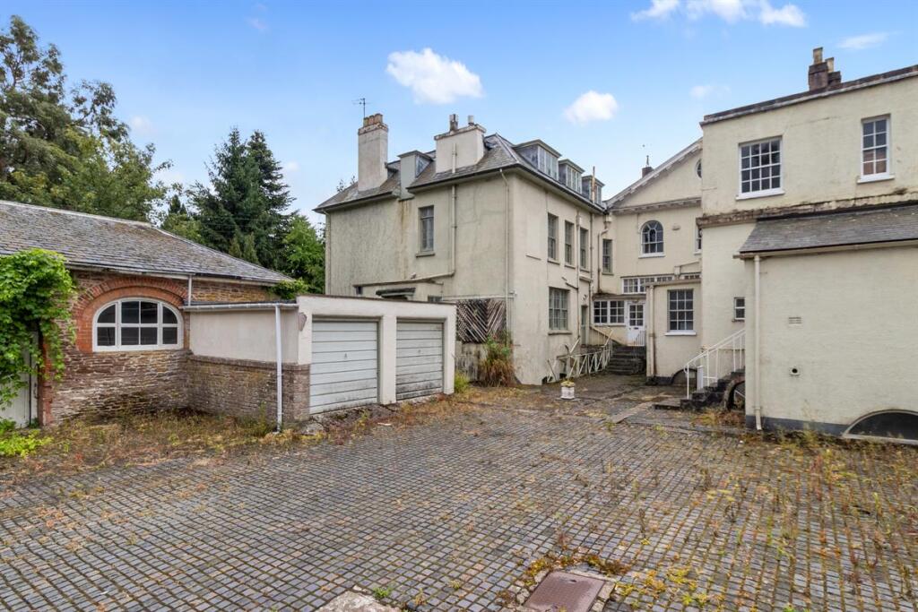 Main image of property: Lyston House, Wormelow, Herefordshire, HR2 8EL