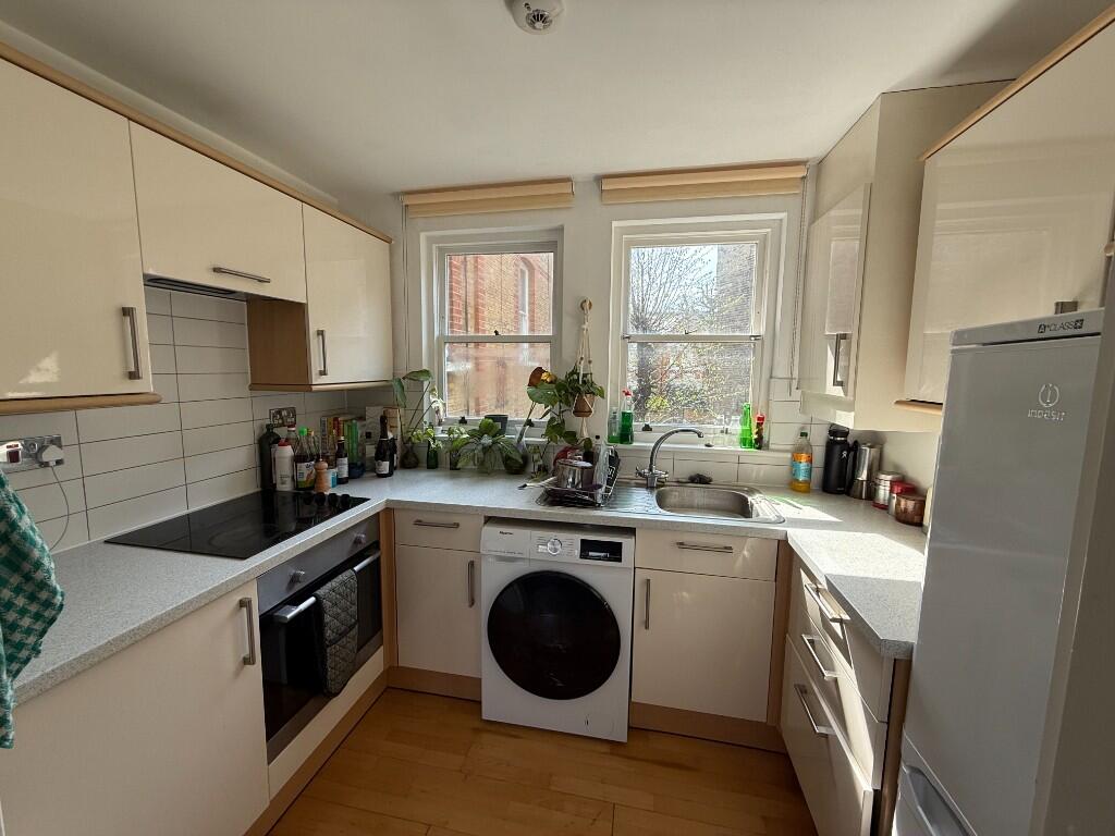 Main image of property: Balham Park Road, London, SW12