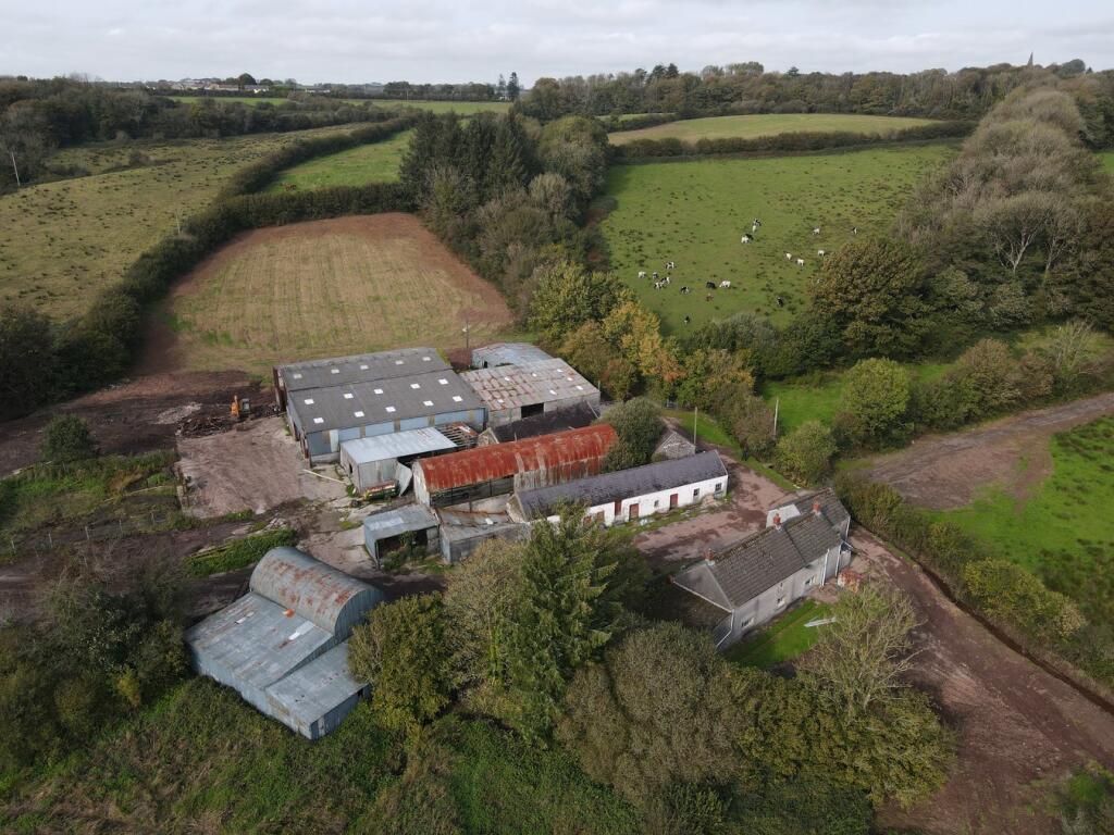 Main image of property: Llanddarog, Carmarthen, SA32