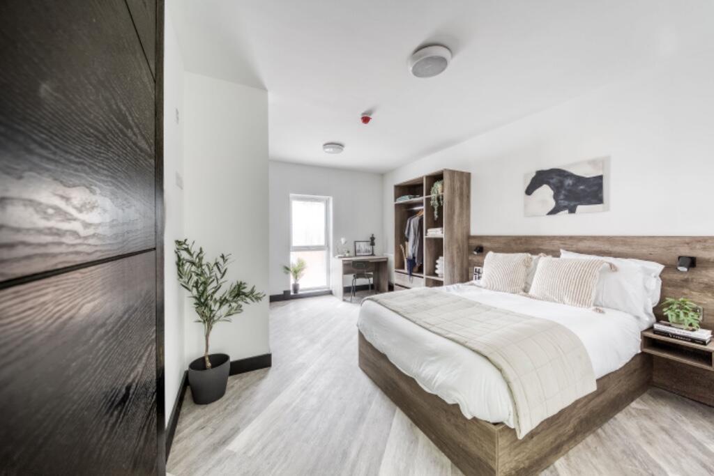 Main image of property: Uttoxeter Old Road, Derby, Derbyshire, DE1