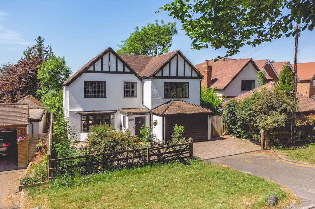 Main image of property: Hammersley Lane, Penn, HP10