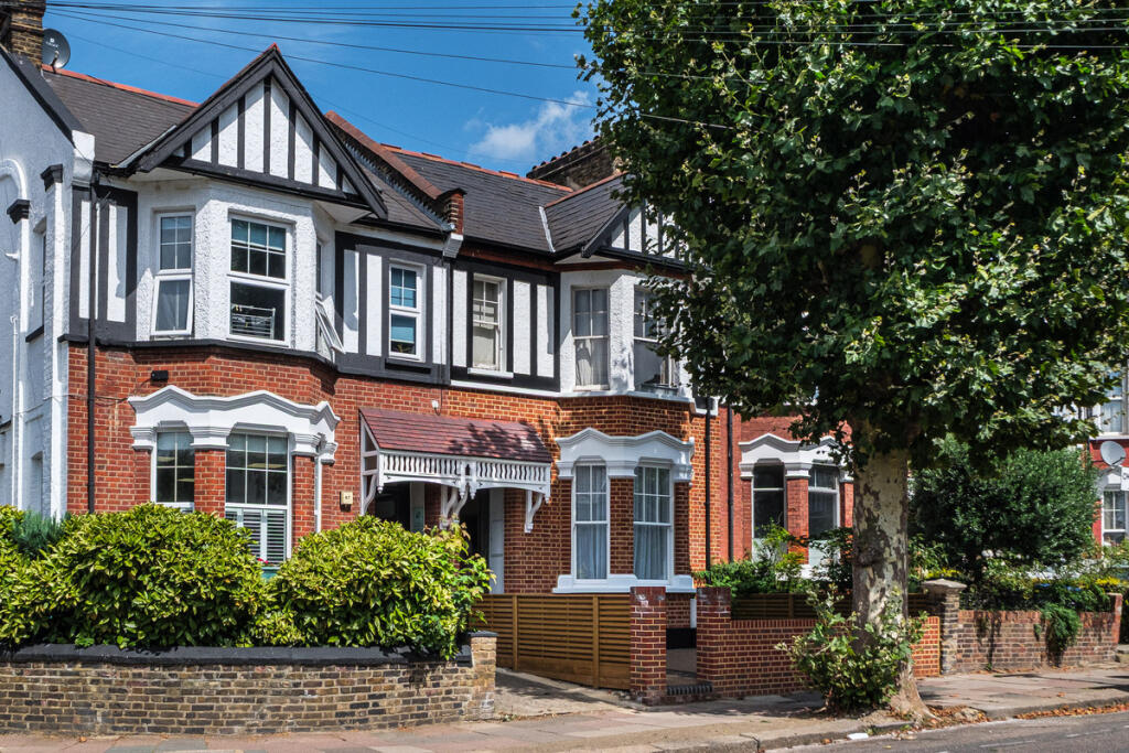 Main image of property: Okehampton, London, NW10