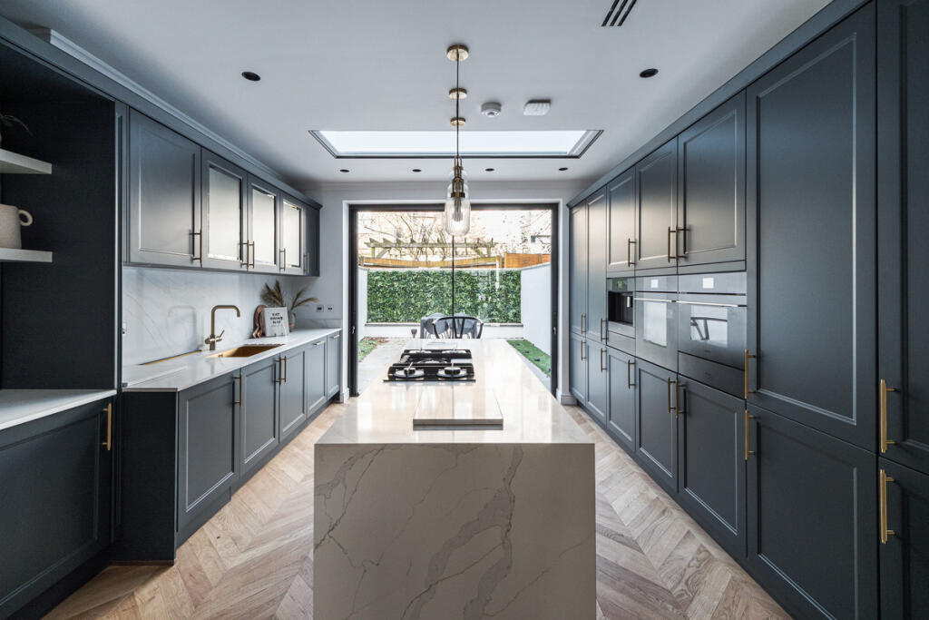 Main image of property: Tollington Way, London, N7