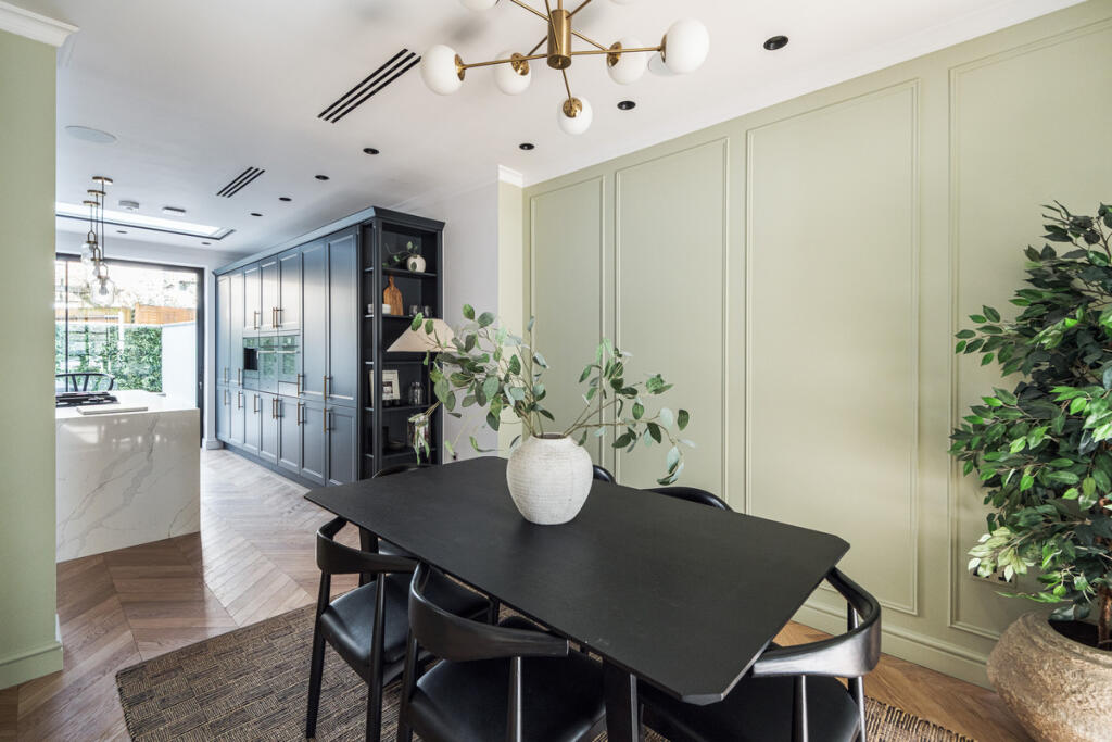 Main image of property: Tollington Way, London, N7