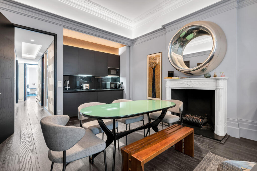 Main image of property: Ashburn Gardens, London, SW7