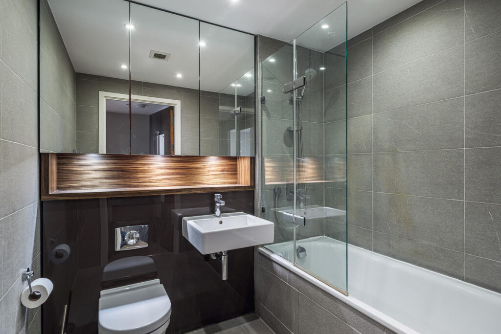 Main image of property: Blackthorn Avenue, London, N7