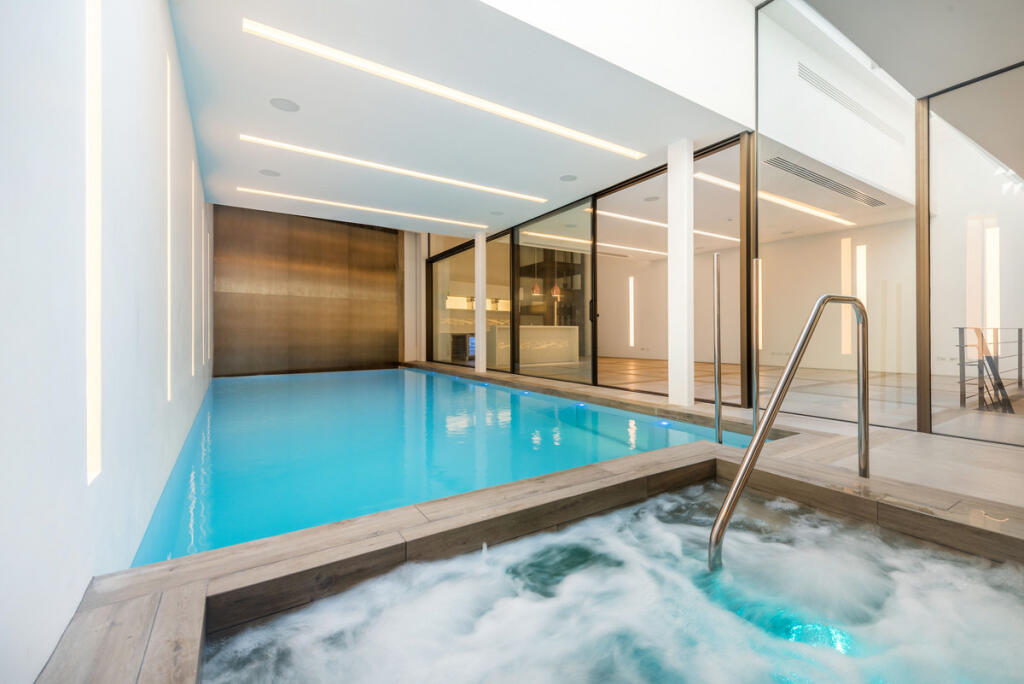 Main image of property: Collman House, London, W2