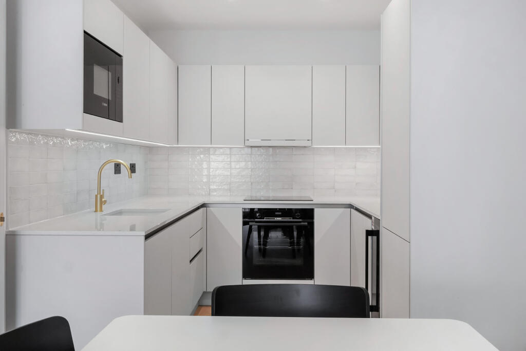 Main image of property: The Draper, Draycote House, Colindale, NW9 4GR