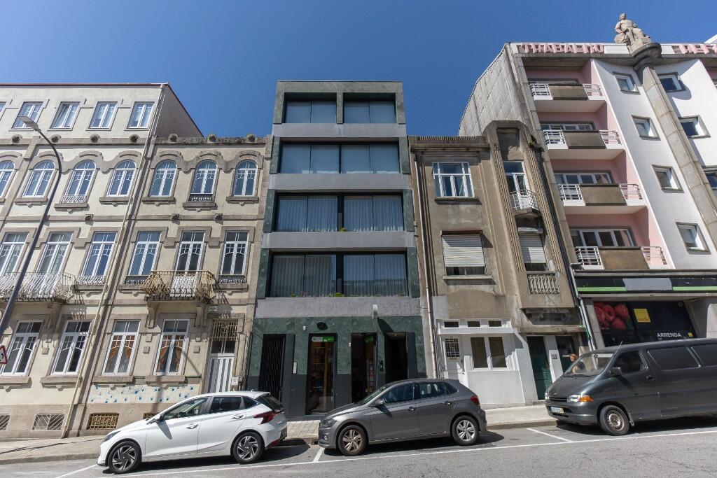 Main image of property: Oporto, Oporto