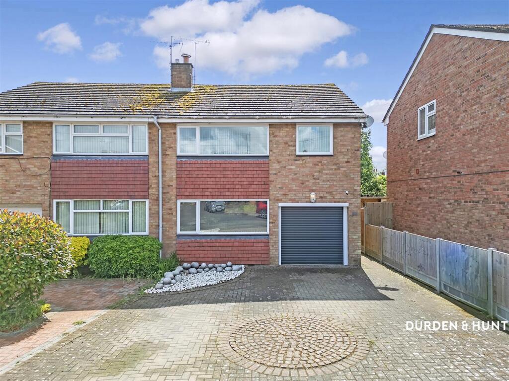 Main image of property: Fullers Close, Kelvedon, CO5