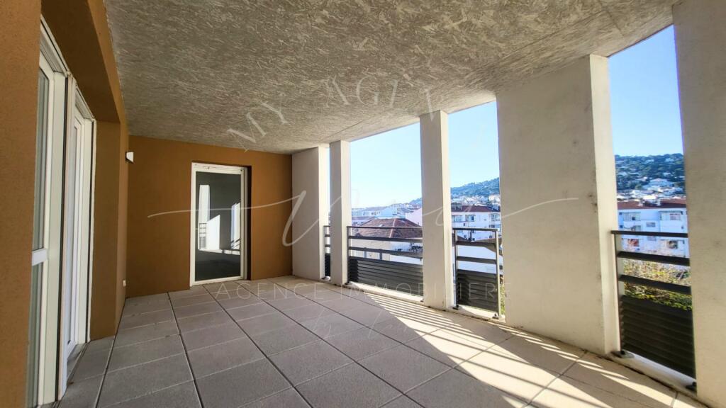 Main image of property: 34200 sete