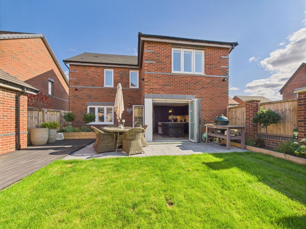 Main image of property: Bluebell Close, Carlton-In-Lindrick, S81