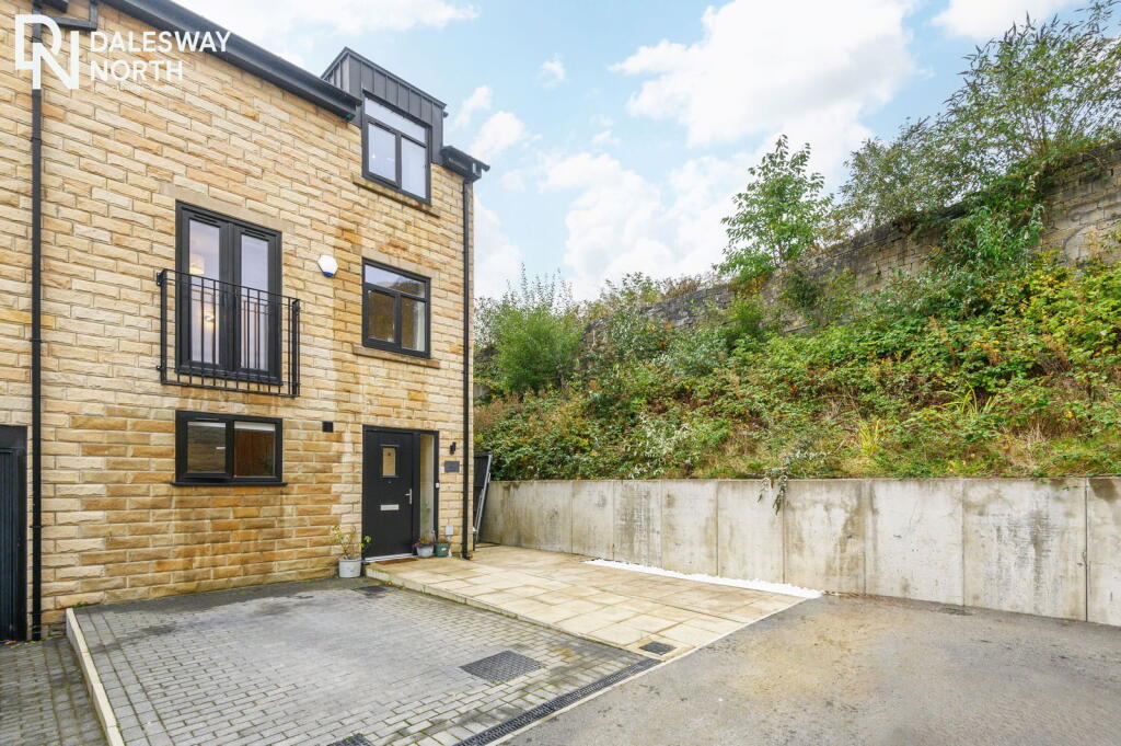 Main image of property: Cinder Close, Todmorden , OL14 5AR