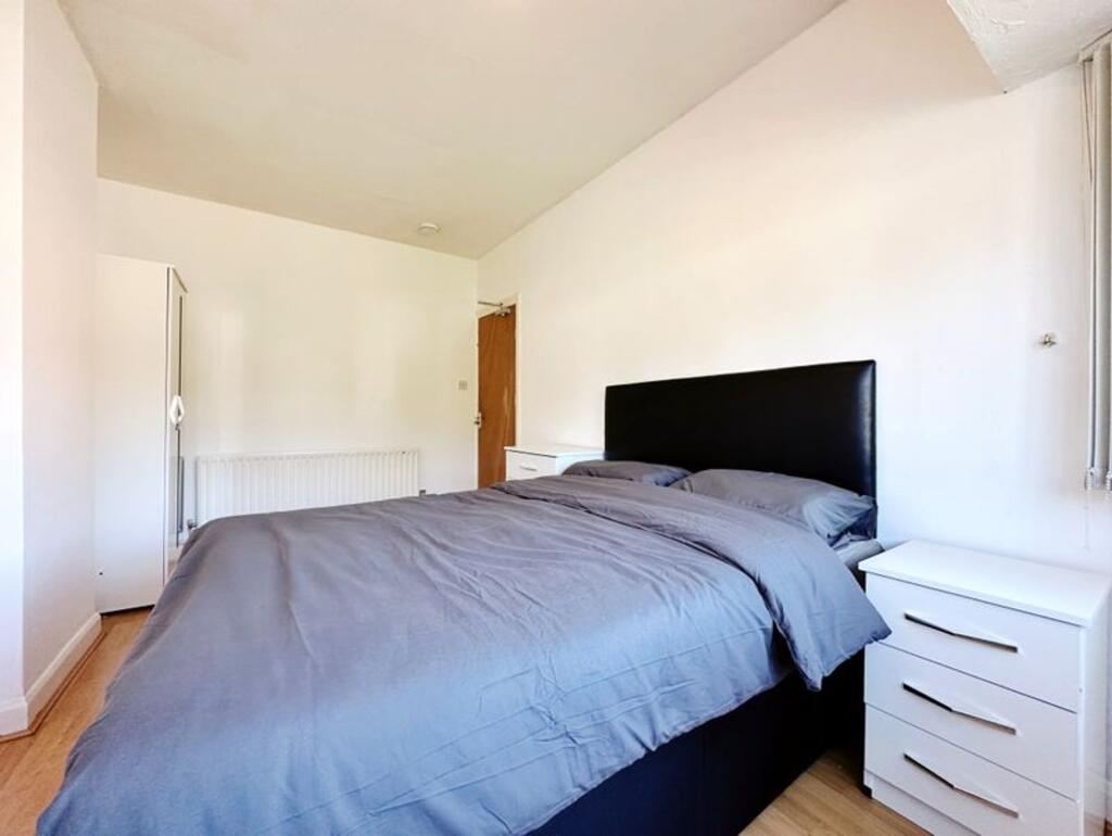 Main image of property: Gospel Lane, Birmingham, B27