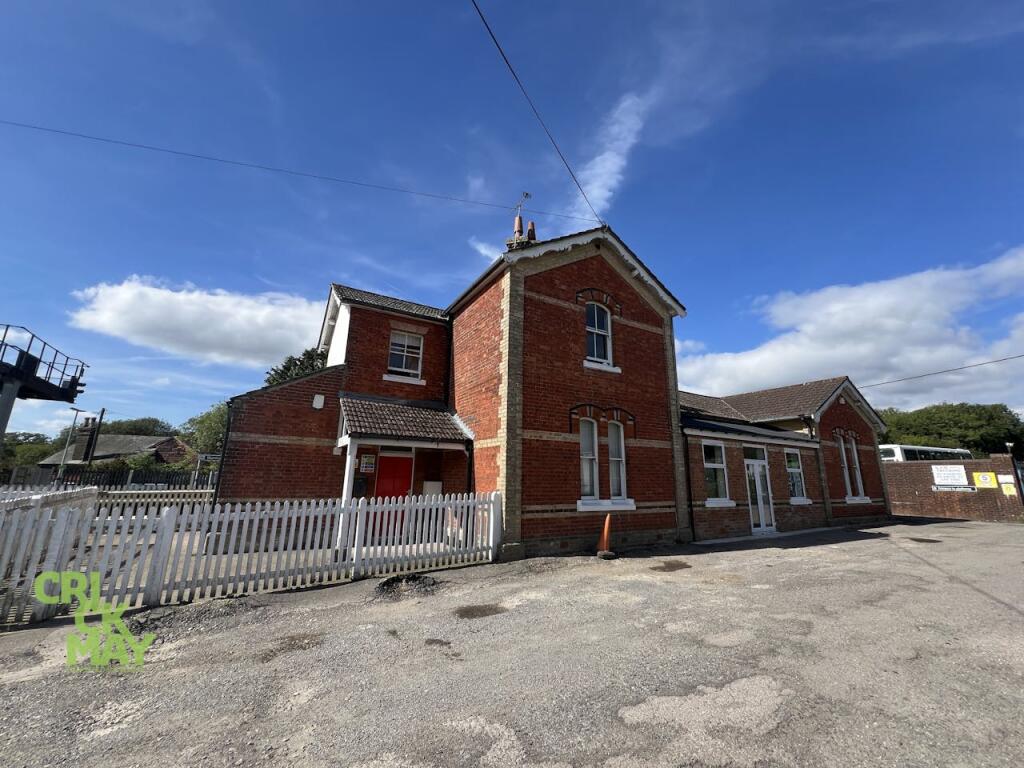 Main image of property: Station House North and South, Warnham Station, Mercers Road, Warnham, Nr Horsham, RH12 3SR
