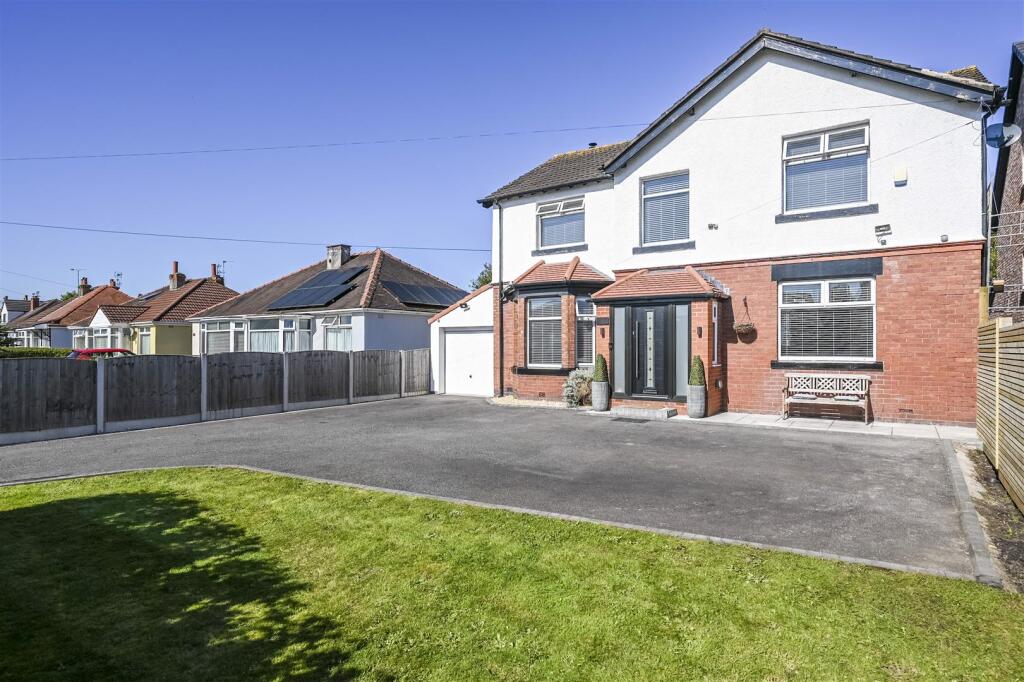 Main image of property: Dodds Lane, Maghull