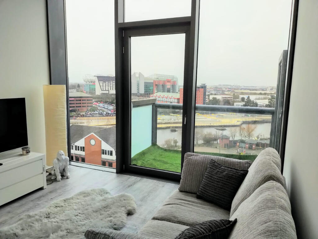 Main image of property: Abito, Clippers Quay, Salford Quays, M50