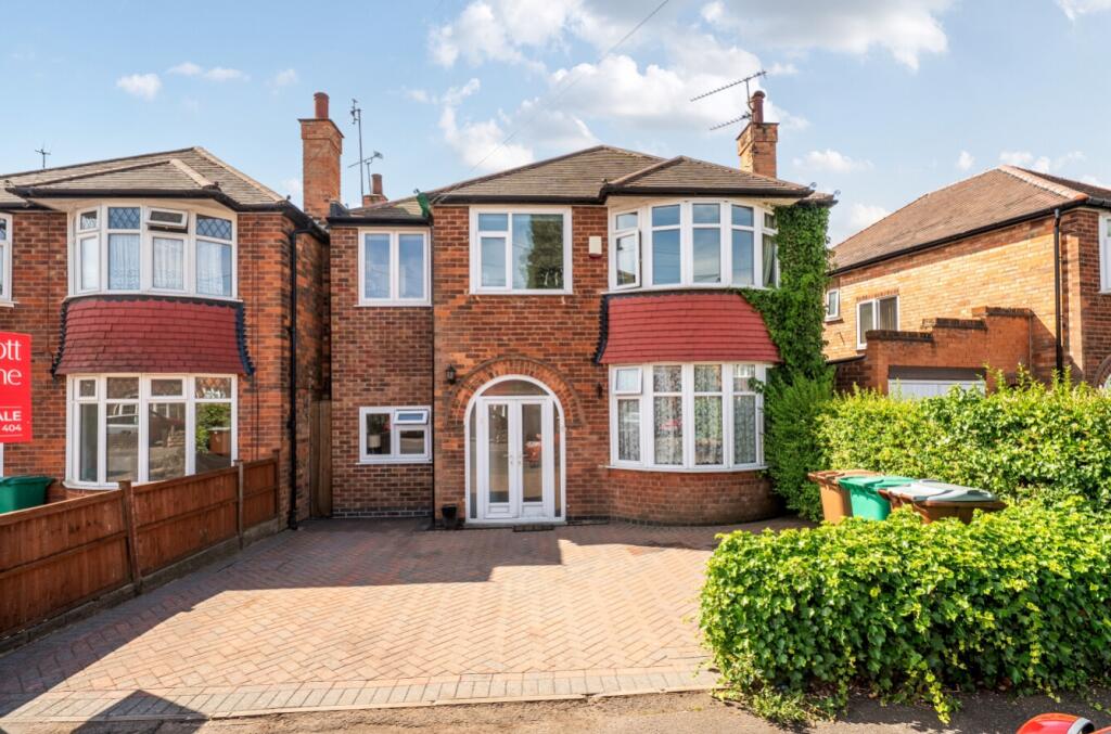 Main image of property: Seaford Avenue, Wollaton, Nottingham, Nottinghamshire, NG8