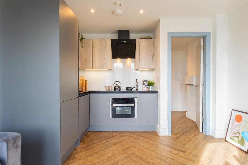 Main image of property: Cross Street, Manchester, Greater Manchester, M3