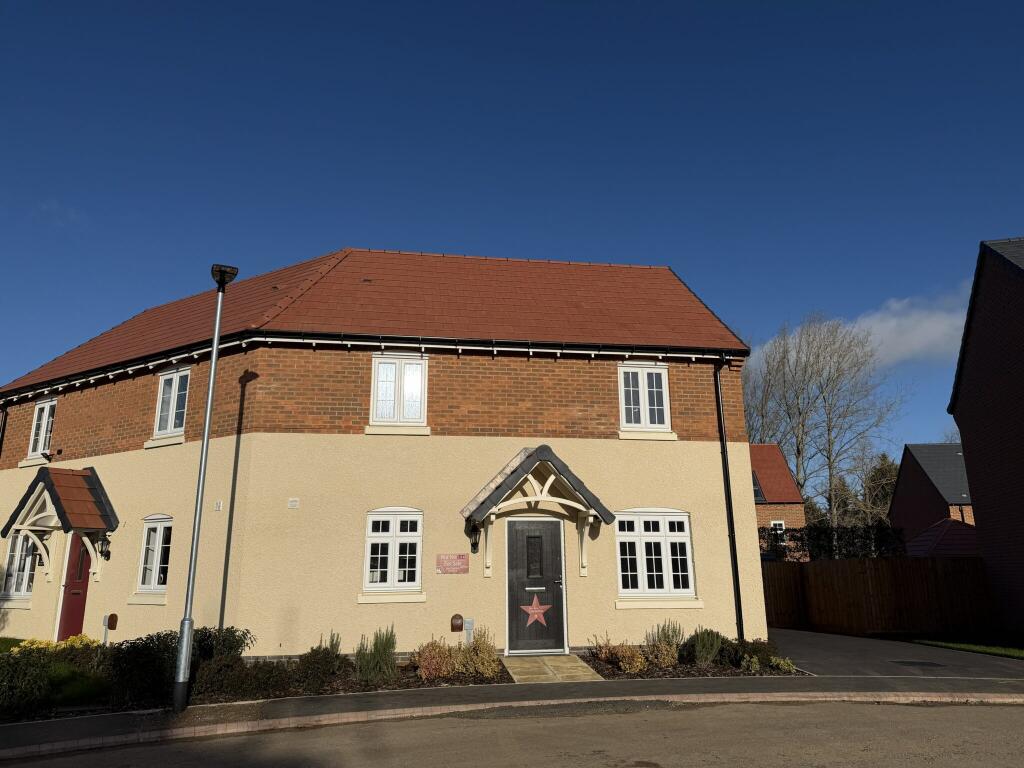 Main image of property: Off Leake Road,
Gotham,
Nottinghamshire,
NG11 0JN