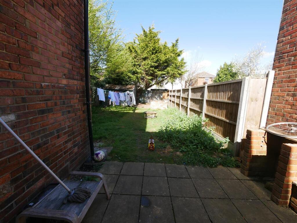Main image of property: Four Stones, Bournemouth, BH1