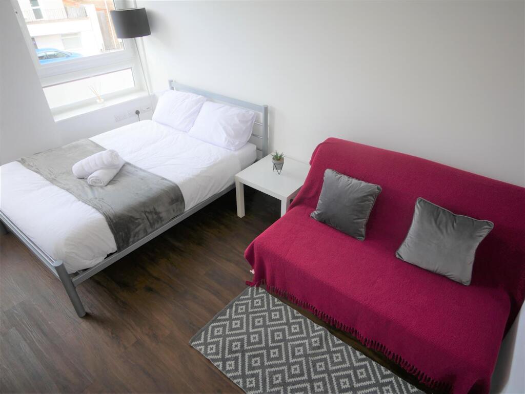 Main image of property: Flat 5 Hill House, Bournemouth BH1