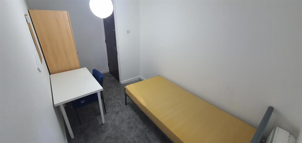 Additional image 2 of The Mount, Bournemouth, BH1