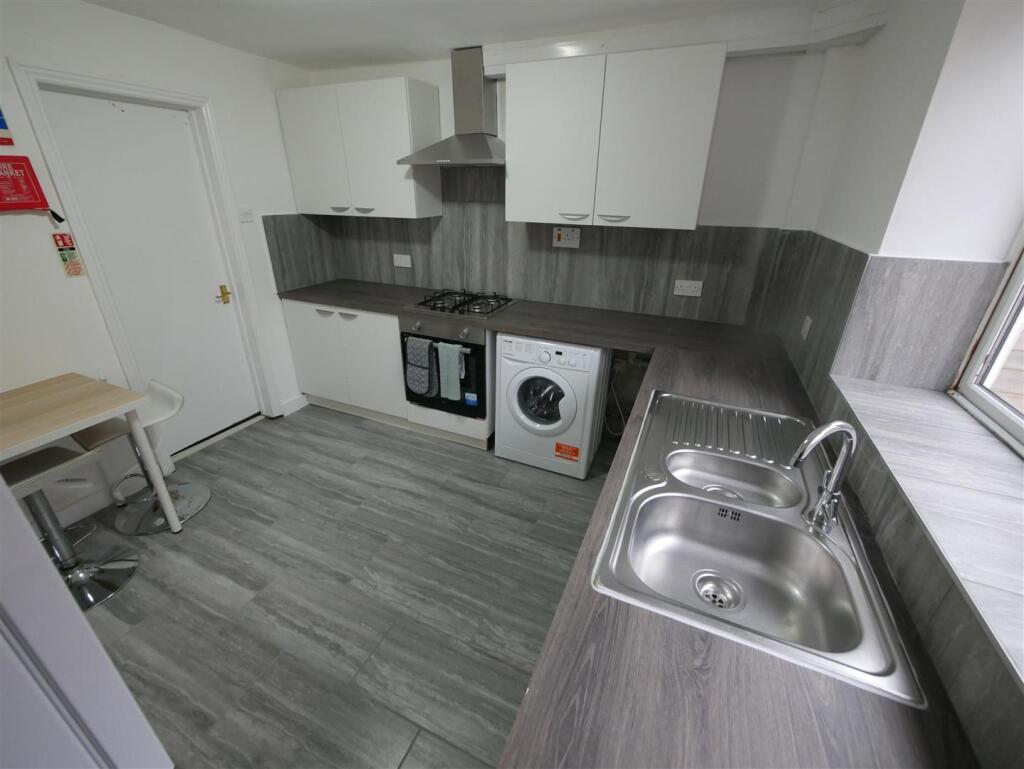 Additional image 6 of Long View, Bournemouth, BH1