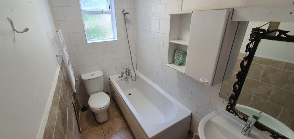 Main image of property: Cherries, Bournemouth, BH1