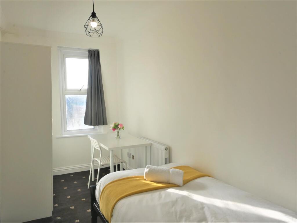 Additional image 4 of Christchurch Road, Bournemouth