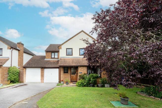 Main image of property: The Poplars, OX26