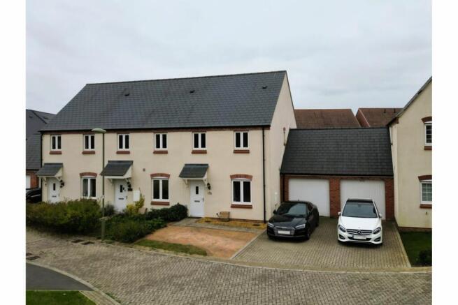 Main image of property: Redcar Road, Bicester, Oxfordshire, OX26