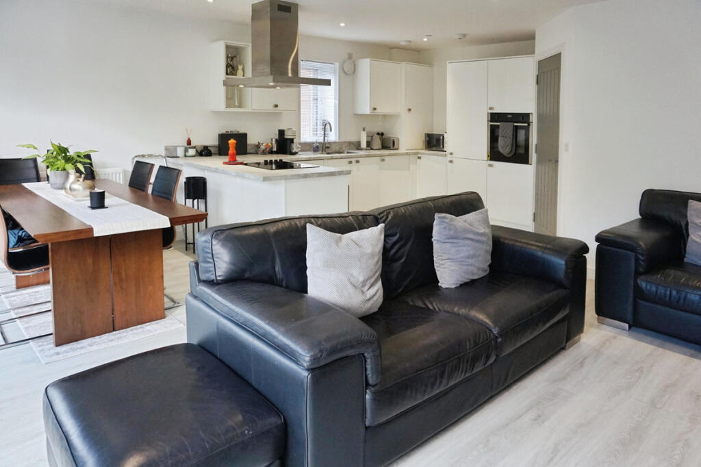 Main image of property: Lozelles Gardens, Lisvane, Cardiff, CF14
